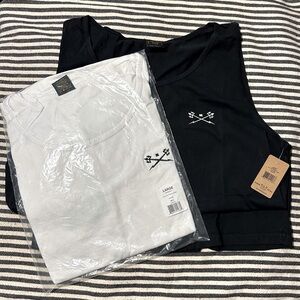 NWT (2) Dark Seas Tank for men Go To Tank black and white bundle